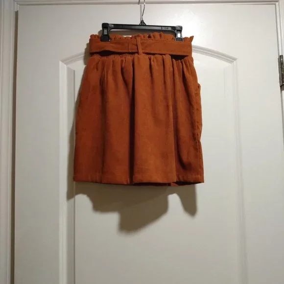 Burnt Orange Skirt with Pockets and Belt - Picture 3 of 4